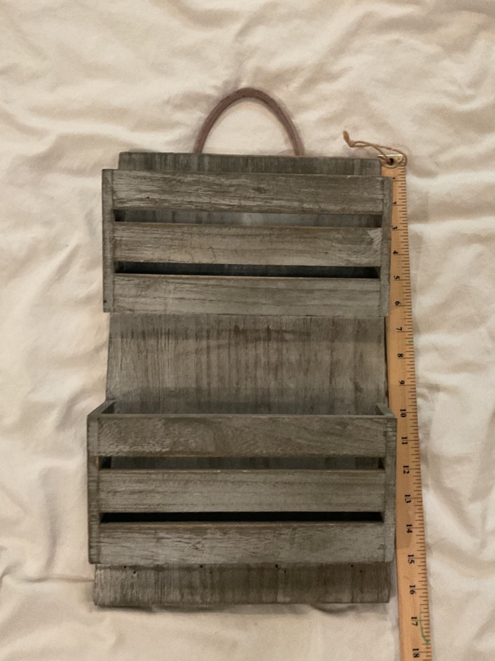 Hanging sorter.